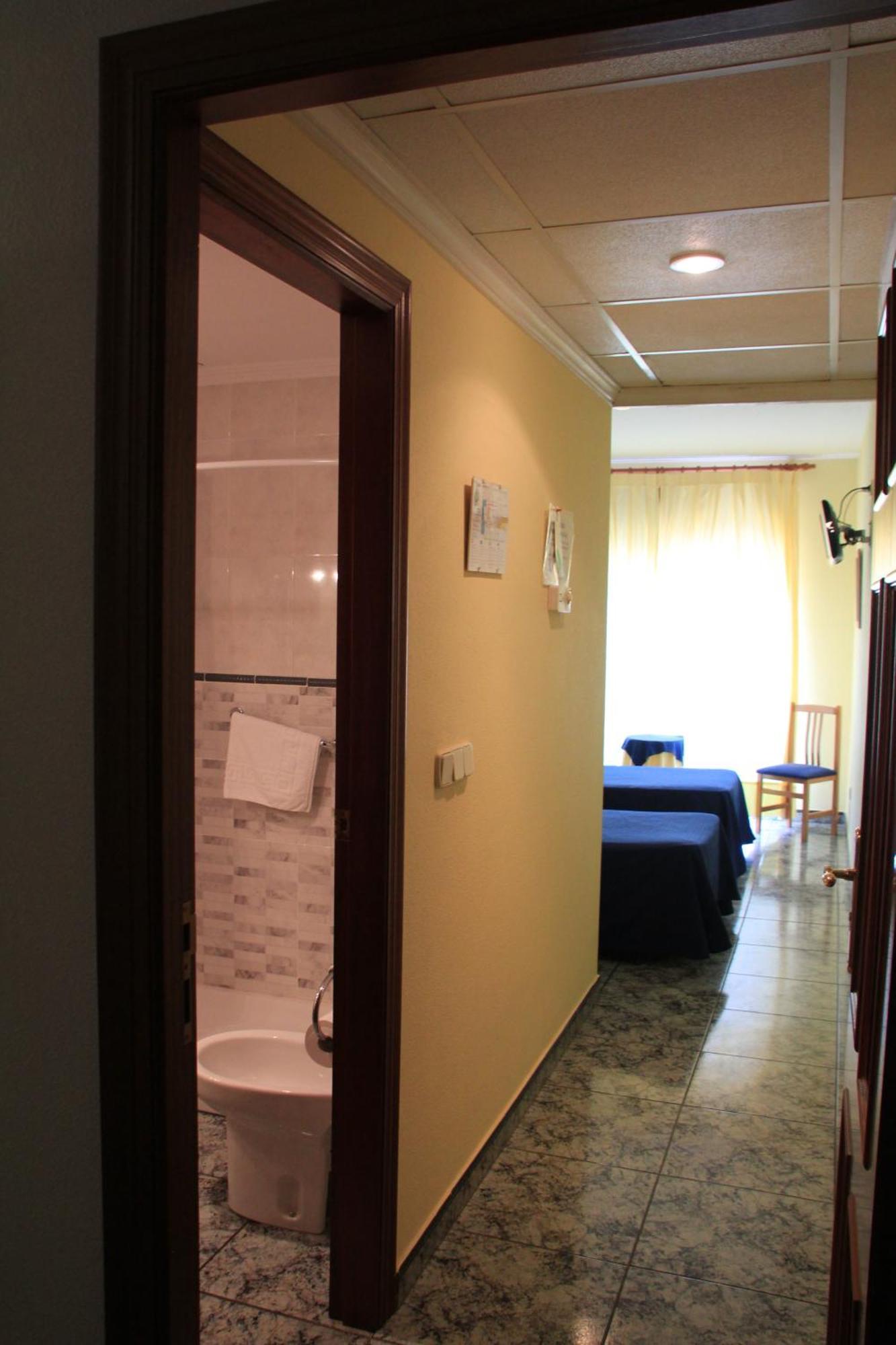 Hotel El Marino Santiago De La Ribera Cameră foto